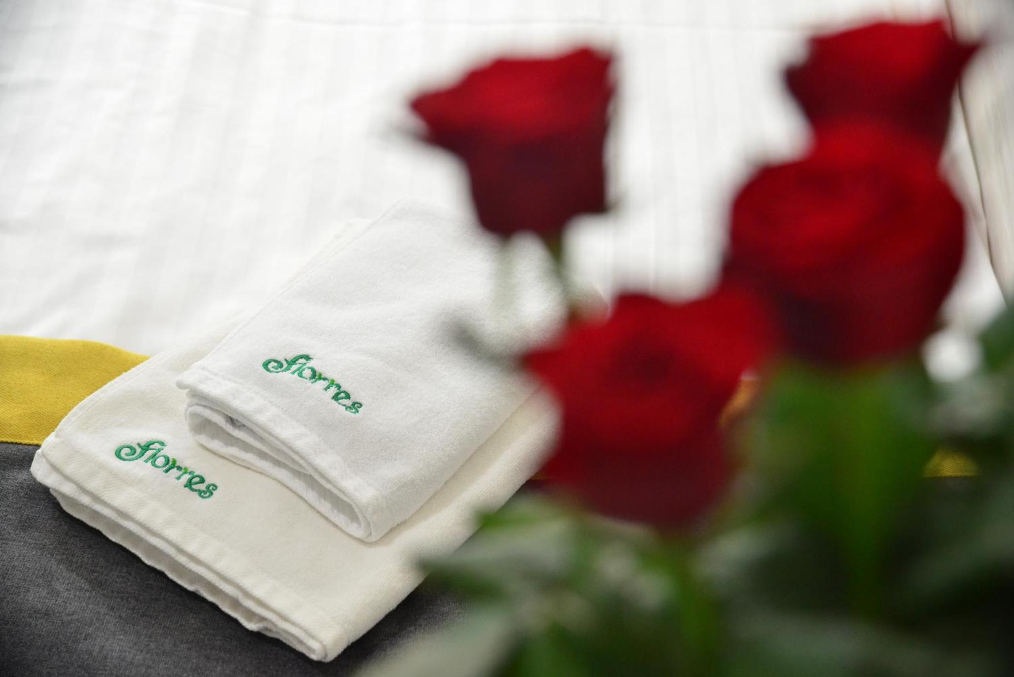Centrum Restauracyjno-Hotelowe Florres Pawłowiczki Εξωτερικό φωτογραφία